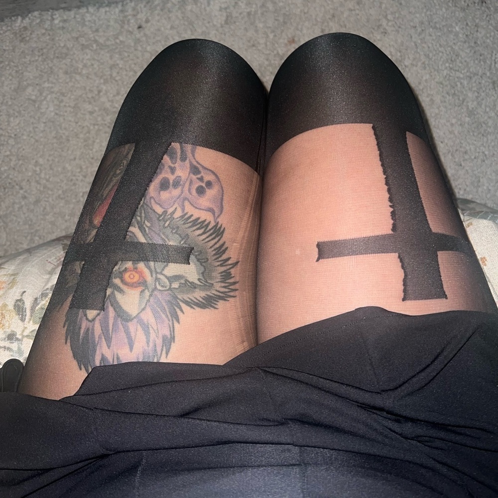 🆓 Shipping 🥀 Dolls Kill Cross Stockings